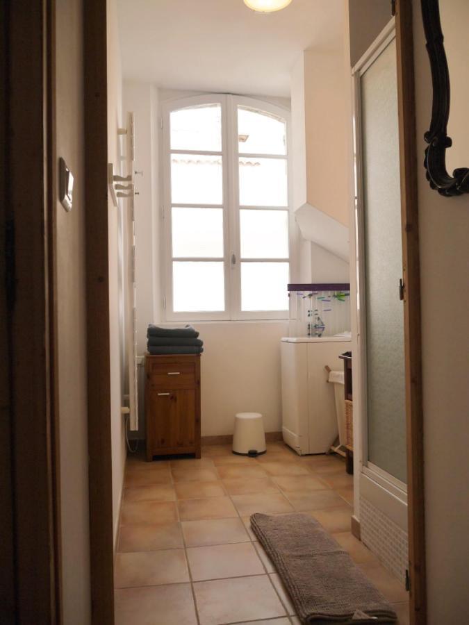 Centre Ville, Confortable 60m2 Apartment